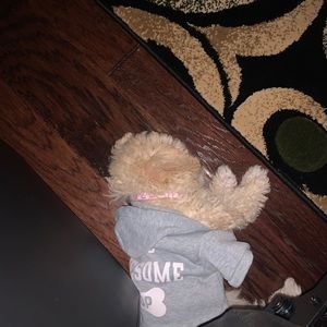 Meet your Posher, Leah